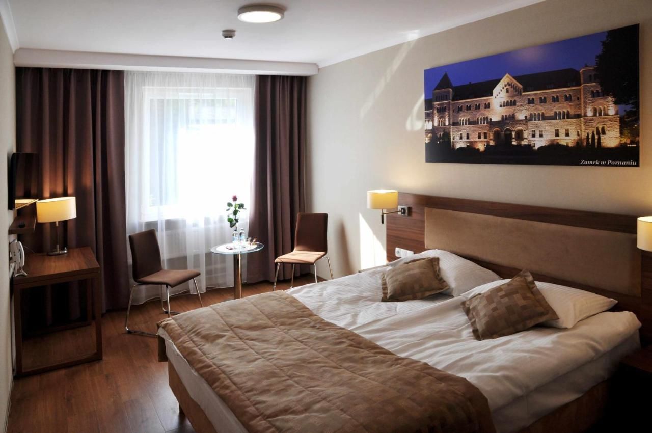 Отель Hotel Topaz Poznań Centrum Познань