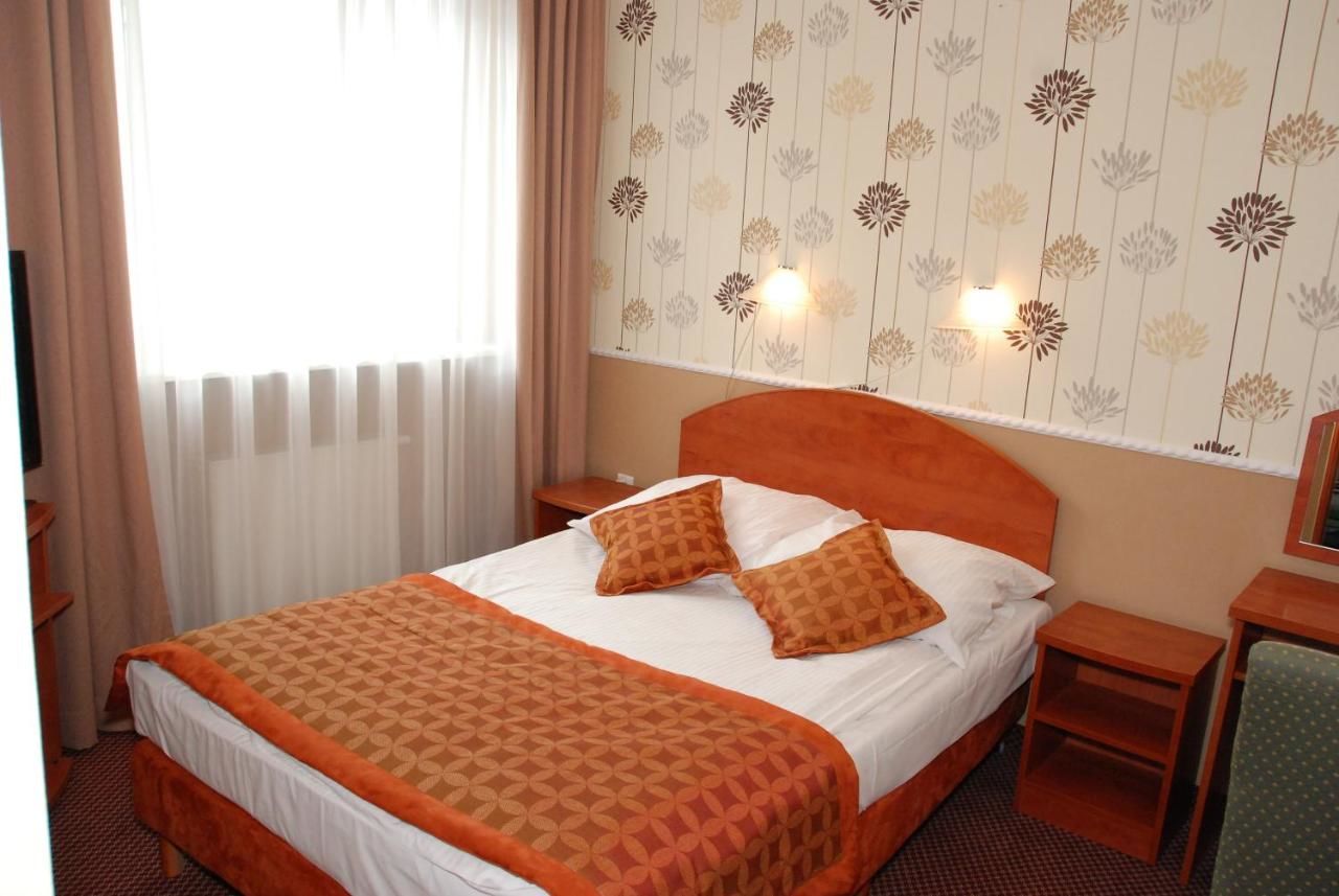 Отель Hotel Topaz Poznań Centrum Познань-46