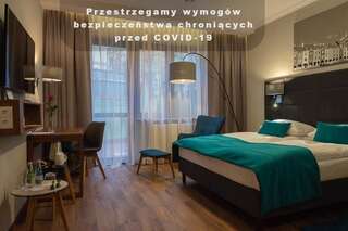 Отель Hotel Topaz Poznań Centrum Познань Двухместный номер Делюкс с 1 кроватью и террасой-1